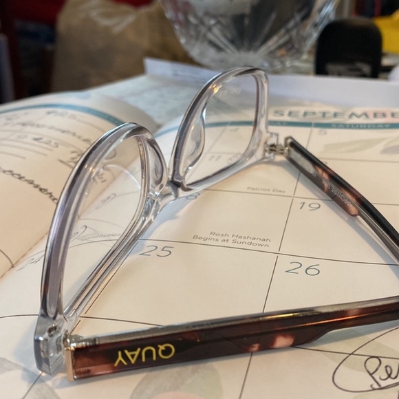 The ultimate blue light Quays! - Picture 8 of 8